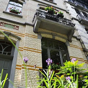 Bed & Breakfast Des Roses Voltaire, Brussels